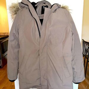 Aritzia TNA Haven Parka